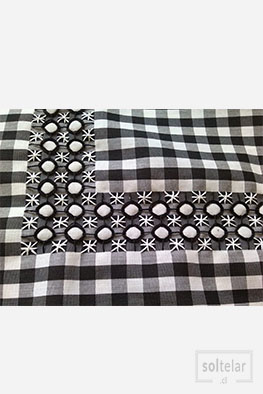 Bordado español manteles ejemplo 2